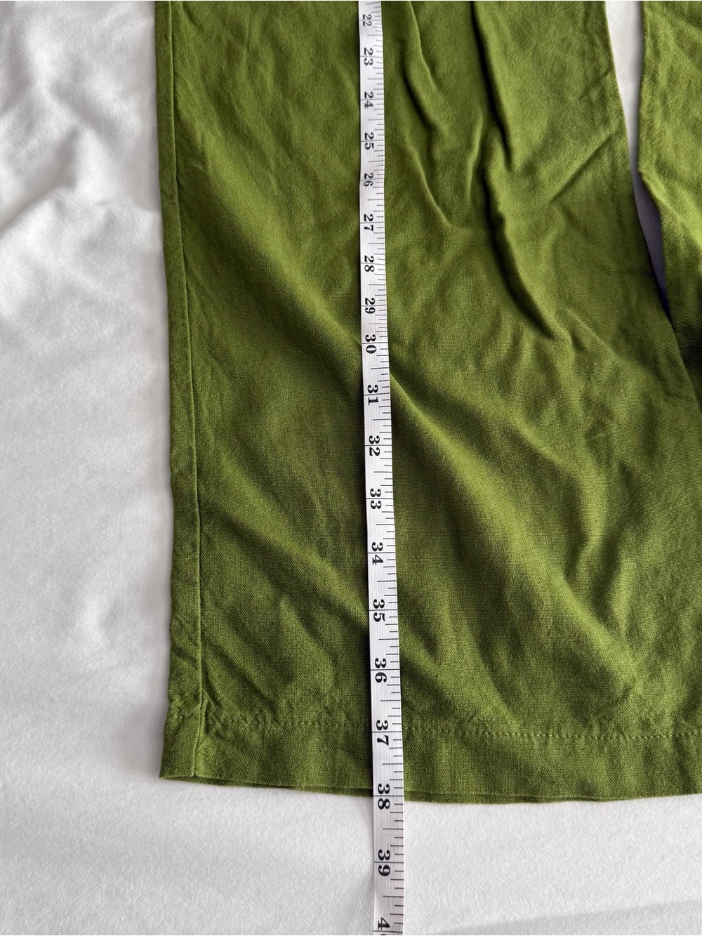 Monteau Bright Olive Green Linen Blend Set with cropped Smocked Ruffled Top - Picture 10 of 11